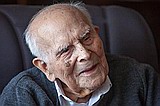 Κριαράς, Εμμανουήλ, 1906-2014